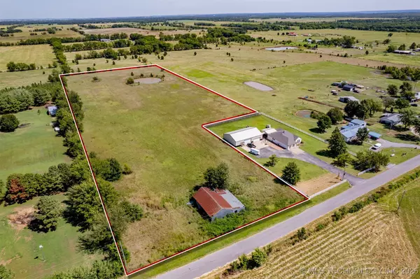 007 E 705 RD,  Wagoner,  OK 74467