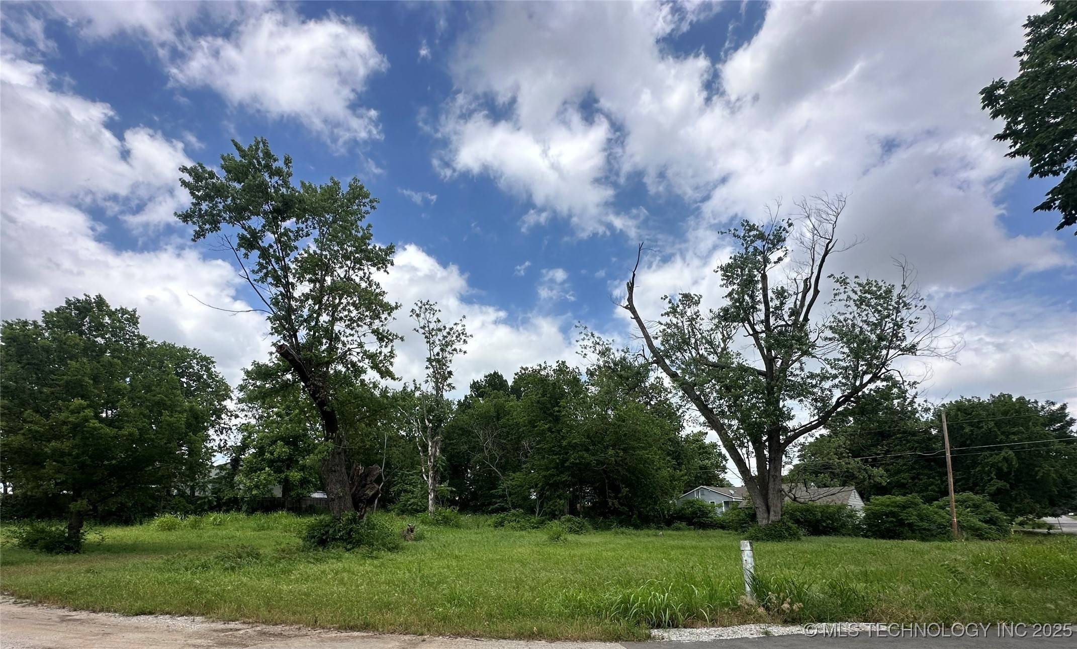 4245 S 28th West Avenue, Tulsa, OK 74107