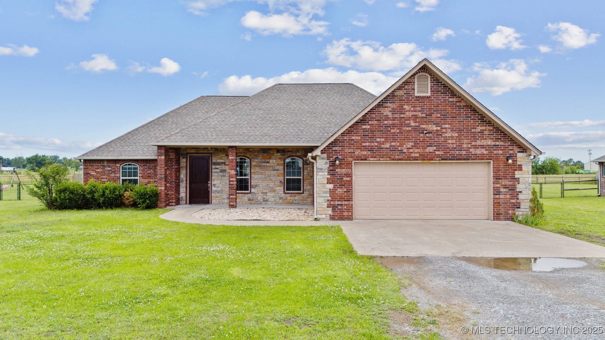 222 E 498 CIR, Pryor, OK 74361