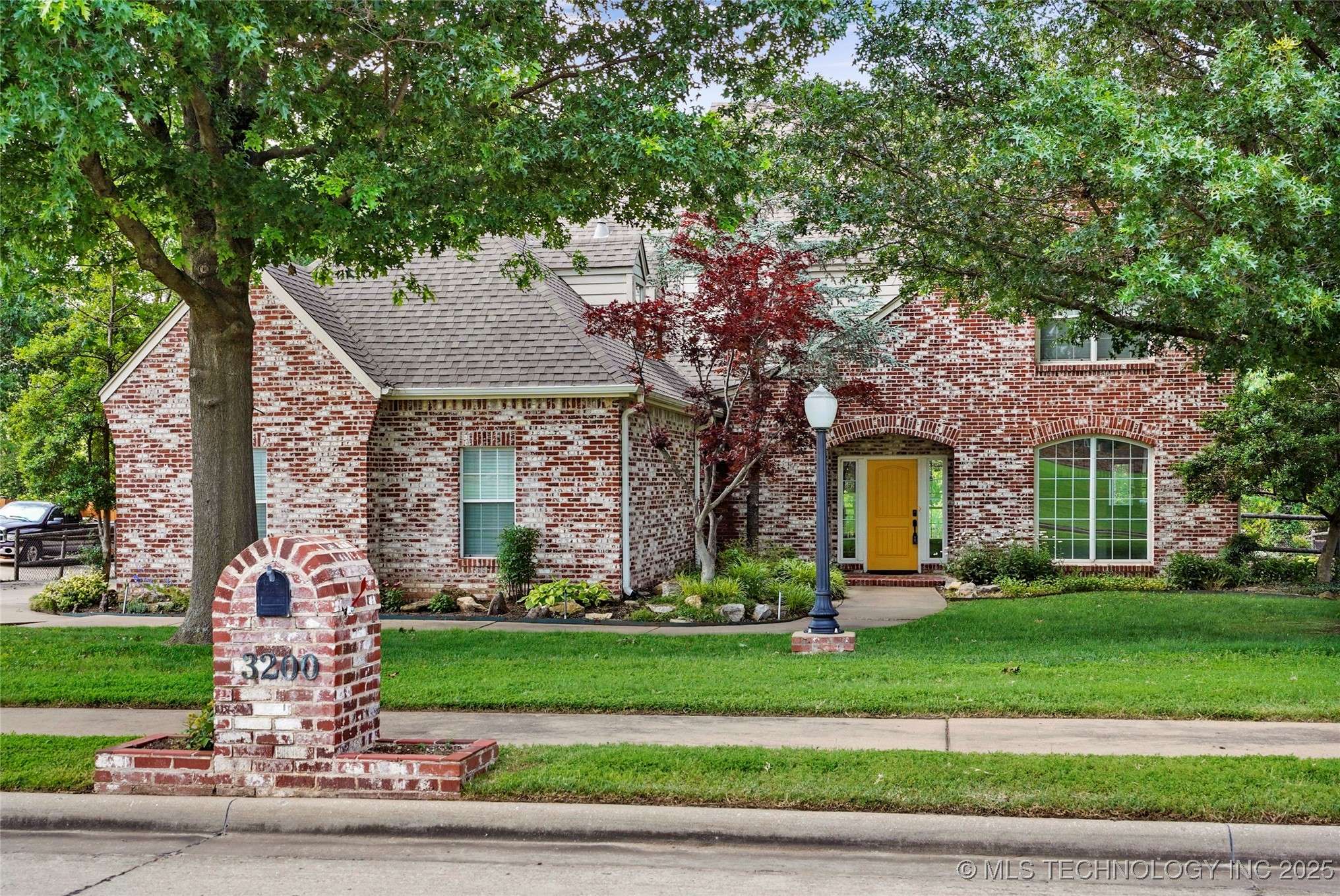 3200 Callaway DR, Claremore, OK 74019
