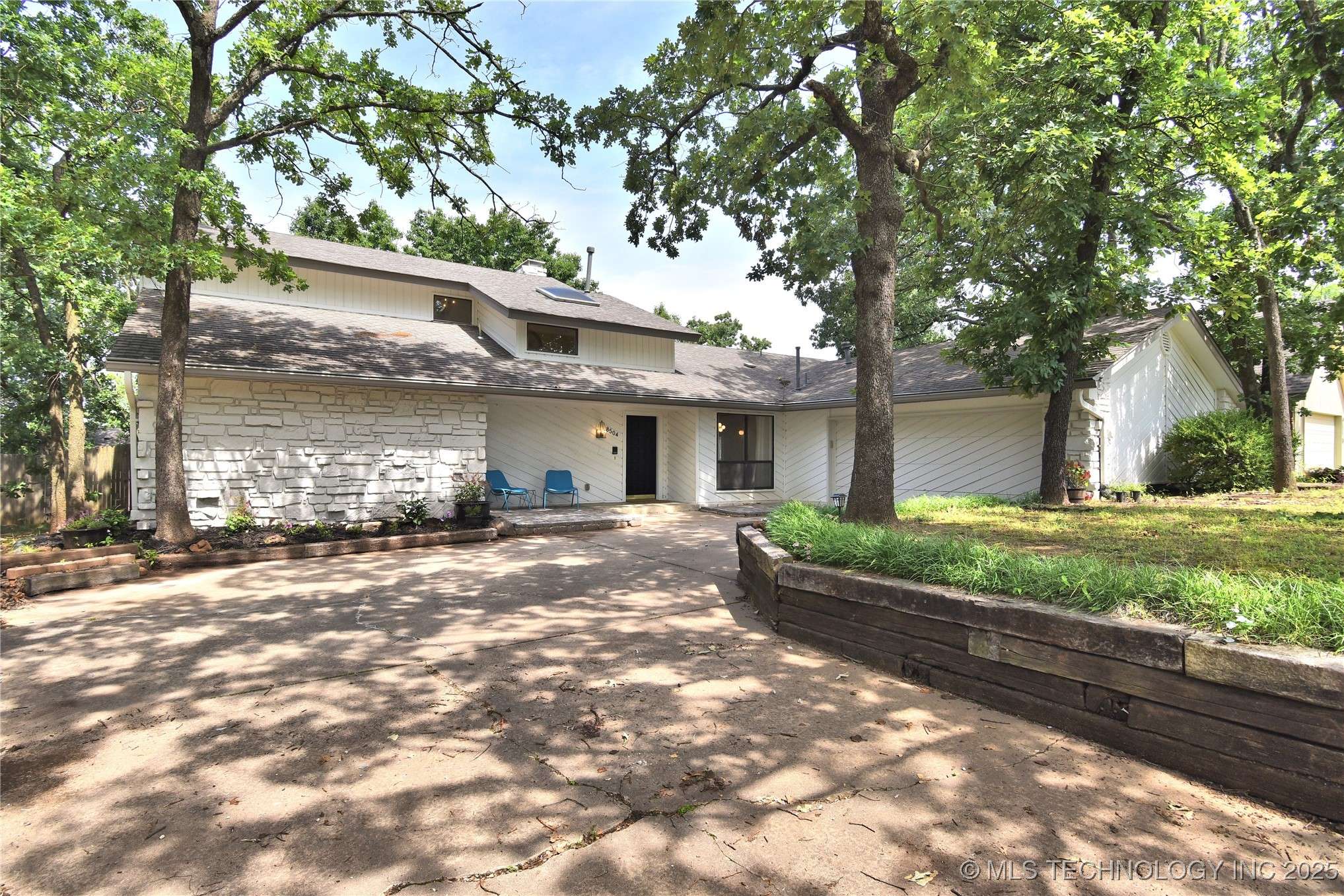 8504 S Winston AVE, Tulsa, OK 74137