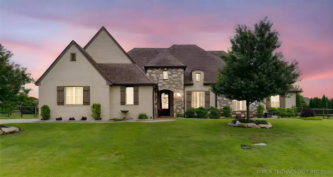 19672 E 69th ST N, Owasso, OK 74055