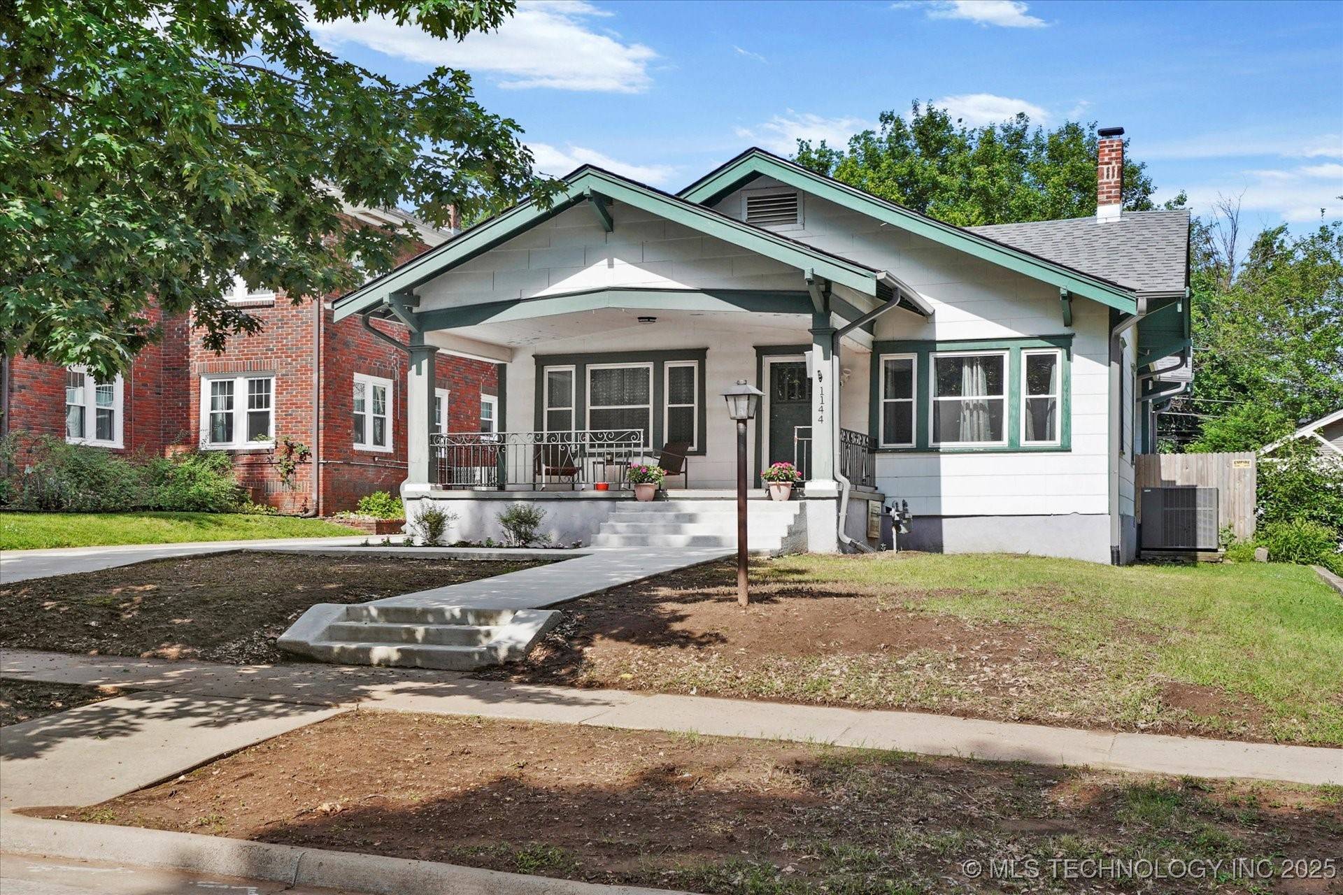 1144 S Owasso AVE, Tulsa, OK 74120