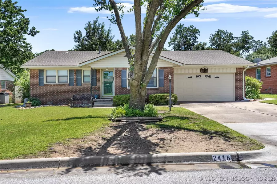 2416 W 45th PL, Tulsa, OK 74107