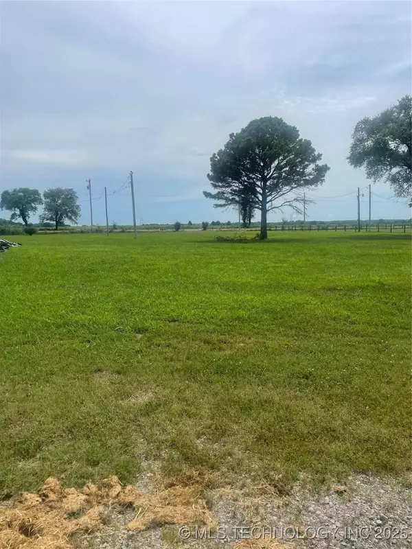 0012 Clover CIR, Tahlequah, OK 74464