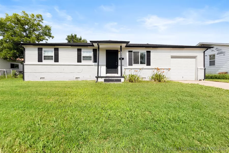 804 N Cedar ST, Owasso, OK 74055