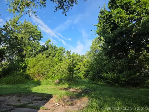 Vian, OK 74962,713 S Clayton ST