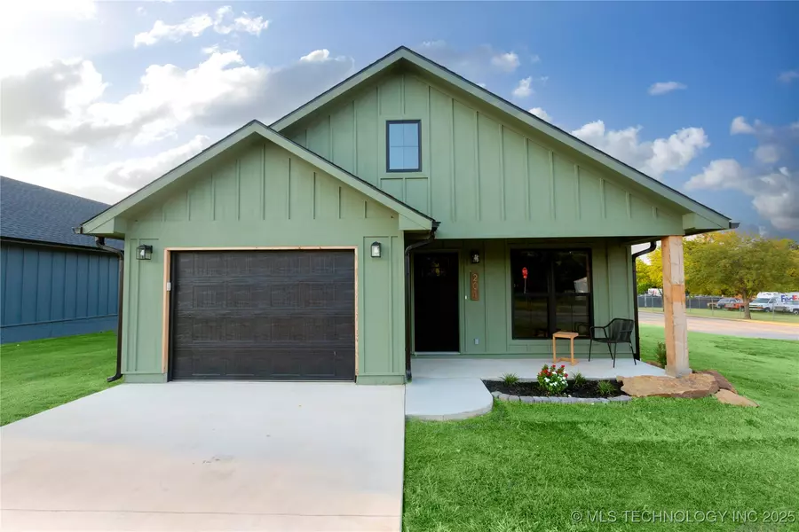 201 W Monroe ST, Mcalester, OK 74501