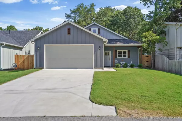 Coweta, OK 74429,331 W Hickory ST