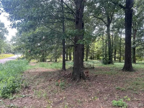 Durant, OK 74701,5301 Stonebriar CIR