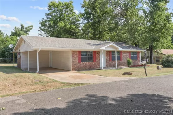 Poteau, OK 74953,207 Thompson AVE