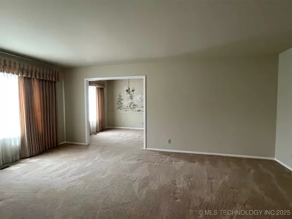 Tulsa, OK 74145,6619 E 55th ST