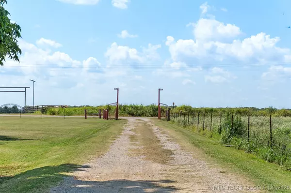 Calera, OK 74730,2538 Sterret RD