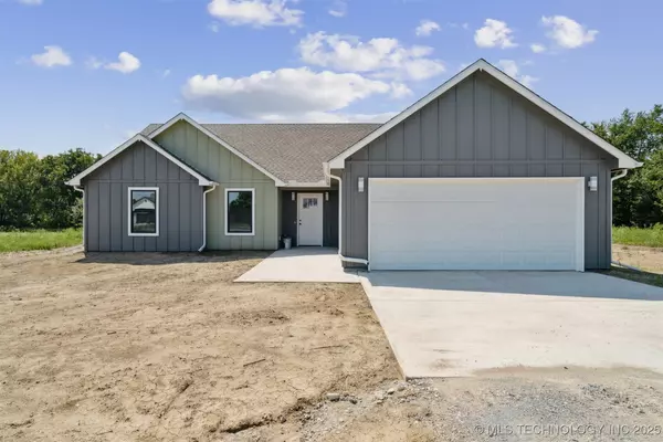 Pryor, OK 74361,1101 N 4345