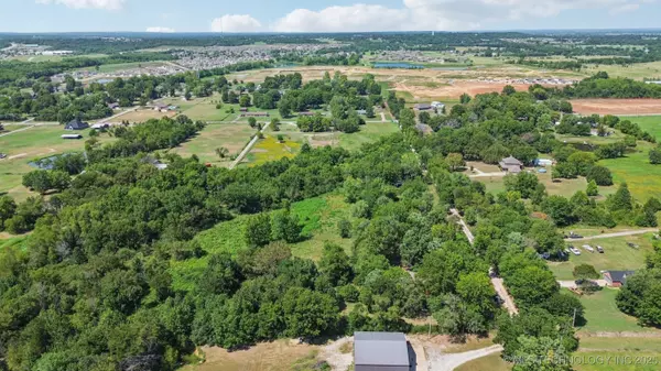 Coweta, OK 74429,28082 E 121 ST S