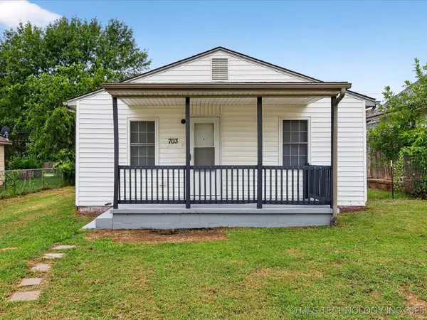 Bartlesville, OK 74003,703 S Chickasaw AVE