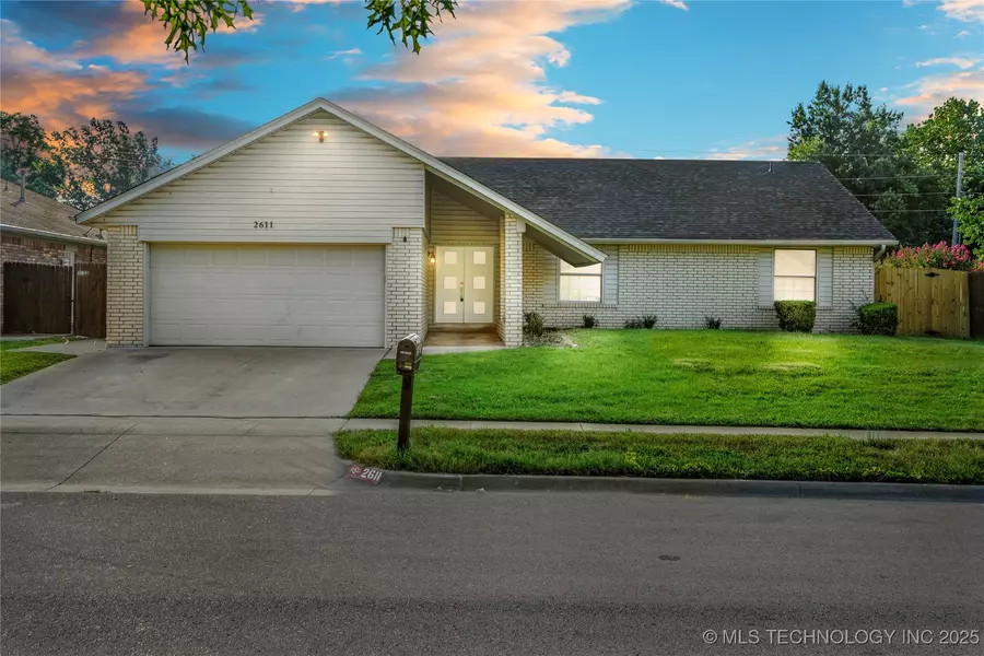 2611 S 96th East Court, Tulsa, OK 74129