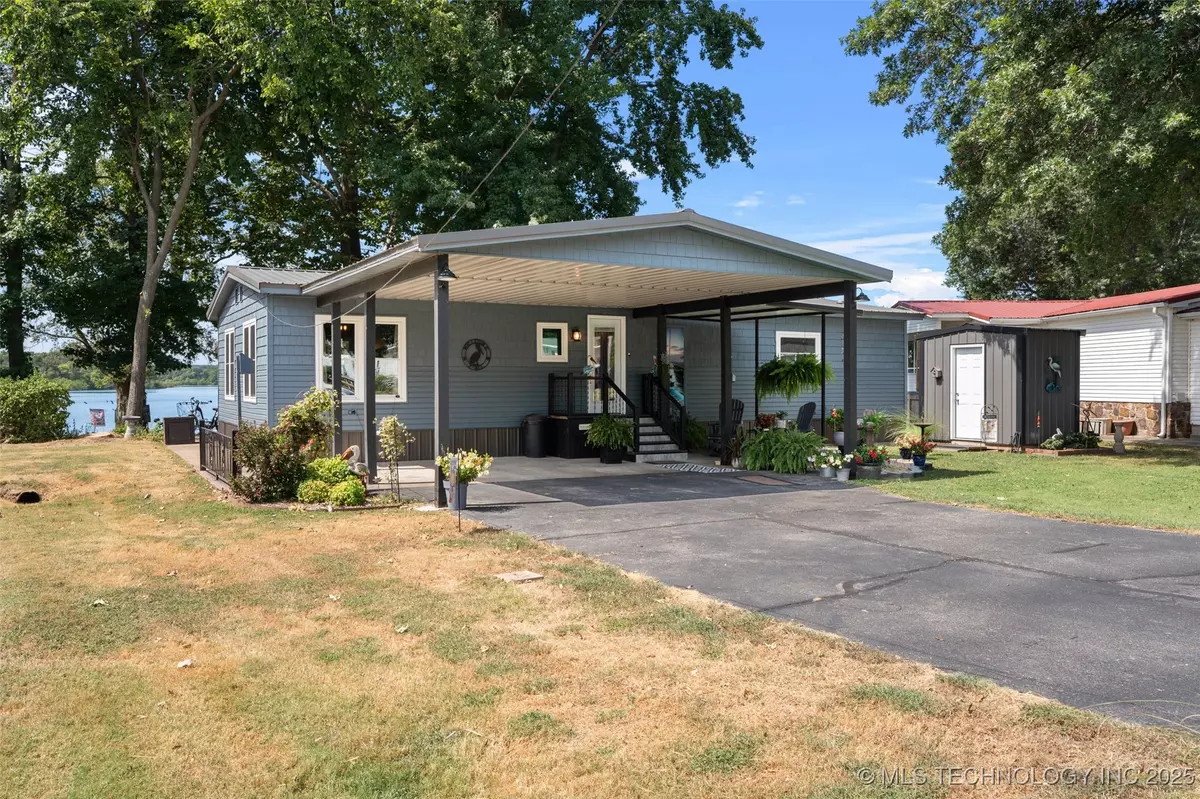 Grove, OK 74344,25843 S 605 RD