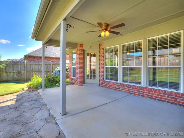 Jenks, OK 74037,11713 S Vine ST