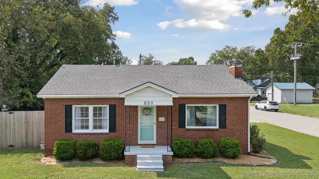 800 S Hickory ST, Sapulpa, OK 74066