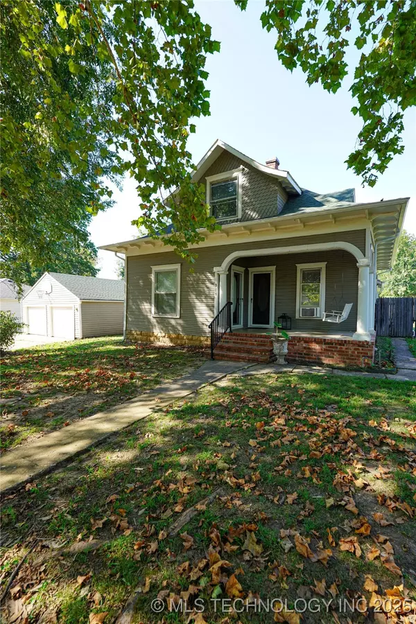 Coweta, OK 74429,311 W Ash ST