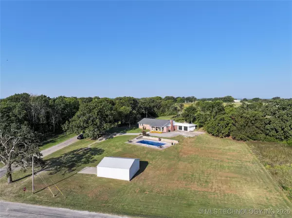 Sulphur, OK 73086,300 County Redbud