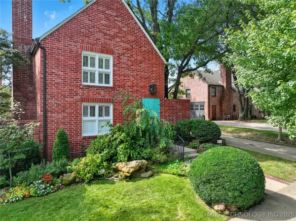 Tulsa, OK 74120,1226 E 19th ST