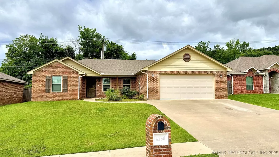 4169 Highland DR, Tahlequah, OK 74464