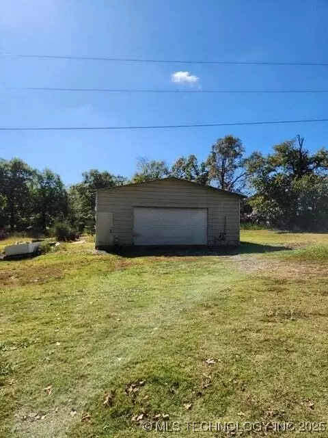 Grove, OK 74344,62083 E 336 LN