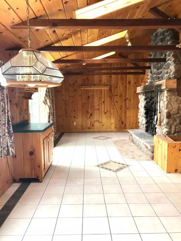 Woodruff, WI 54568,2730 RUX RD