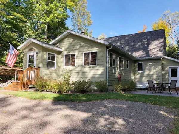 5182N FOREST RD, Mercer, WI 54547