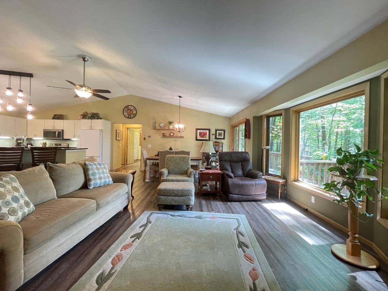Minocqua, WI 54548,9914 RIDGEWOOD DR