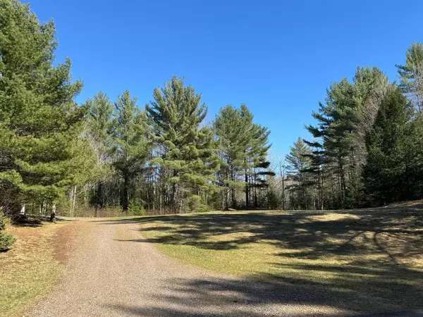 5240N HIDEAWAY TR, Mercer, WI 54547