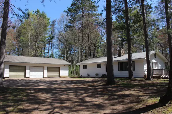 Woodruff, WI 54568,9066 DONNA DR S