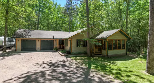 8726 BAKELY CR W, Minocqua, WI 54548