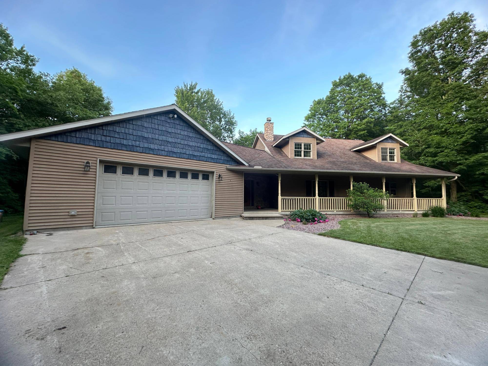 N5361 KENTWOODS RD, Bryant, WI 54418