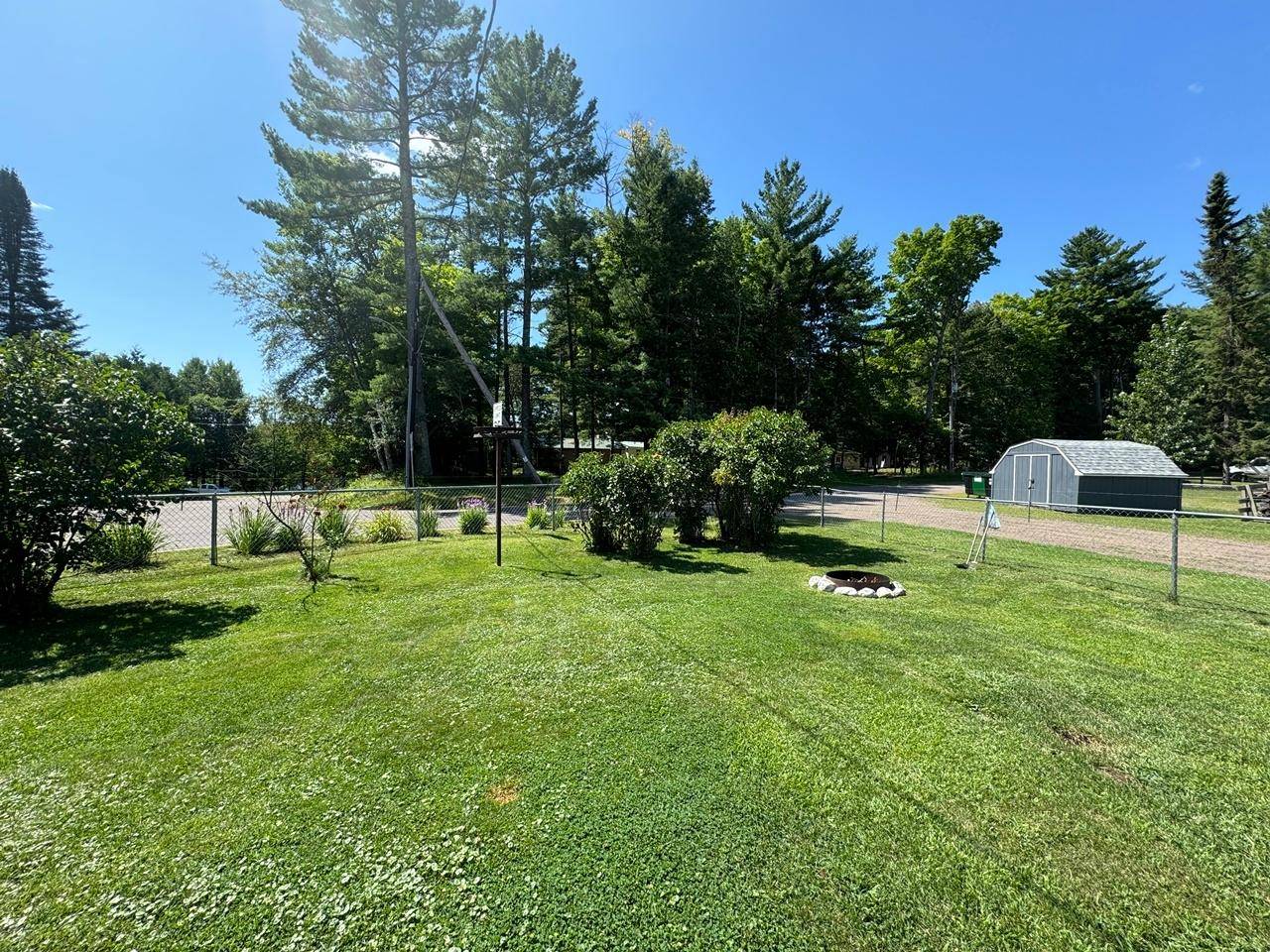 Mercer, WI 54547,5221N LAKEVIEW AVE