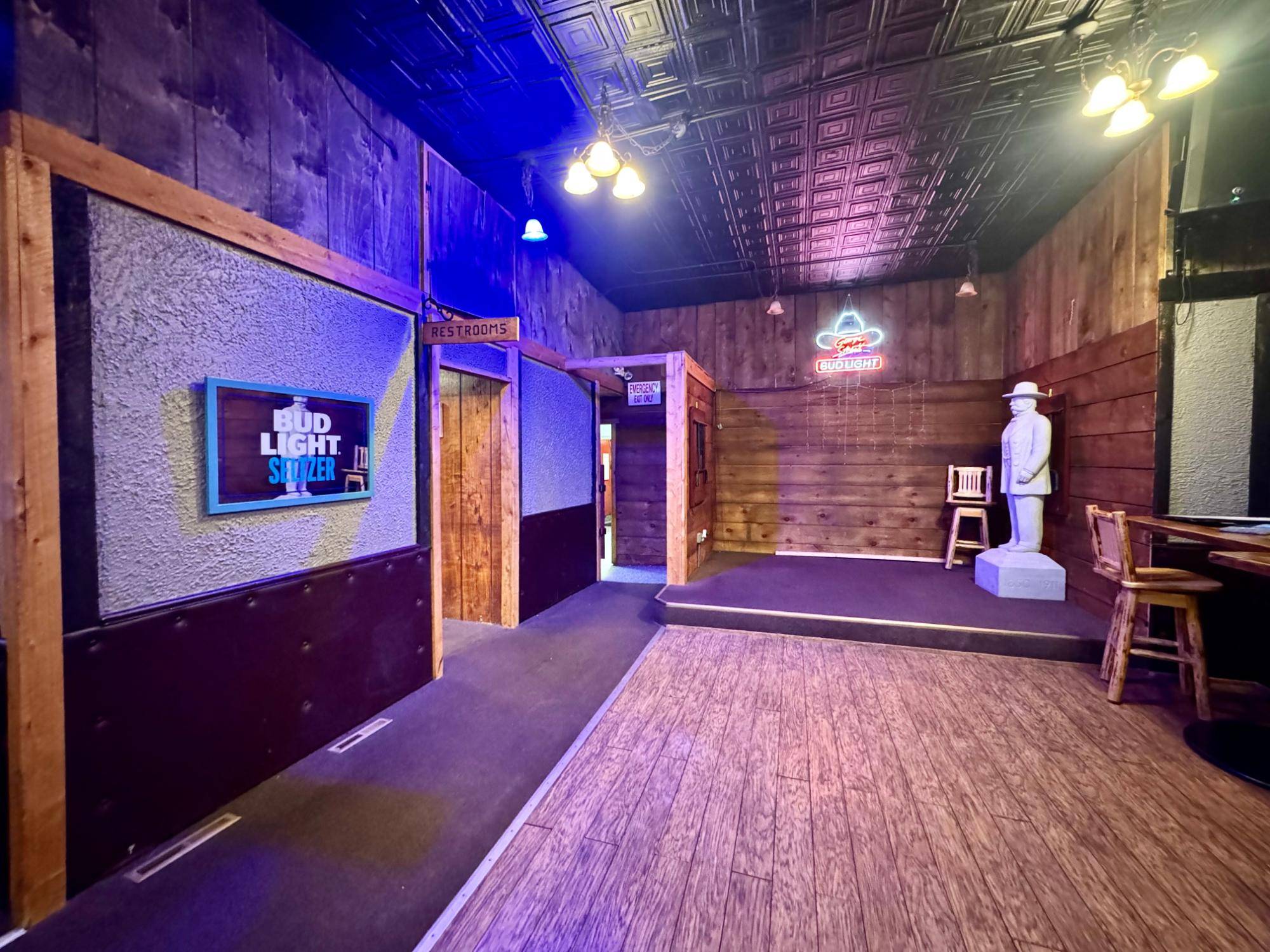 Hurley, WI 54534,214 SILVER ST