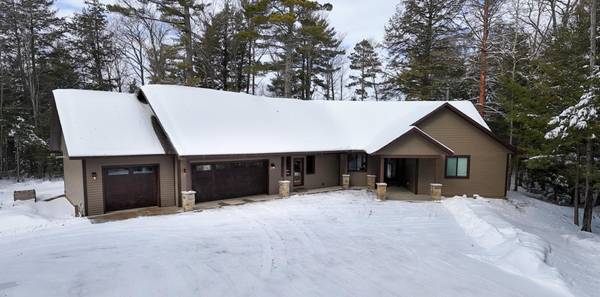 3573 CHIPPEWA LODGE TR, Lac Du Flambeau, WI 54538