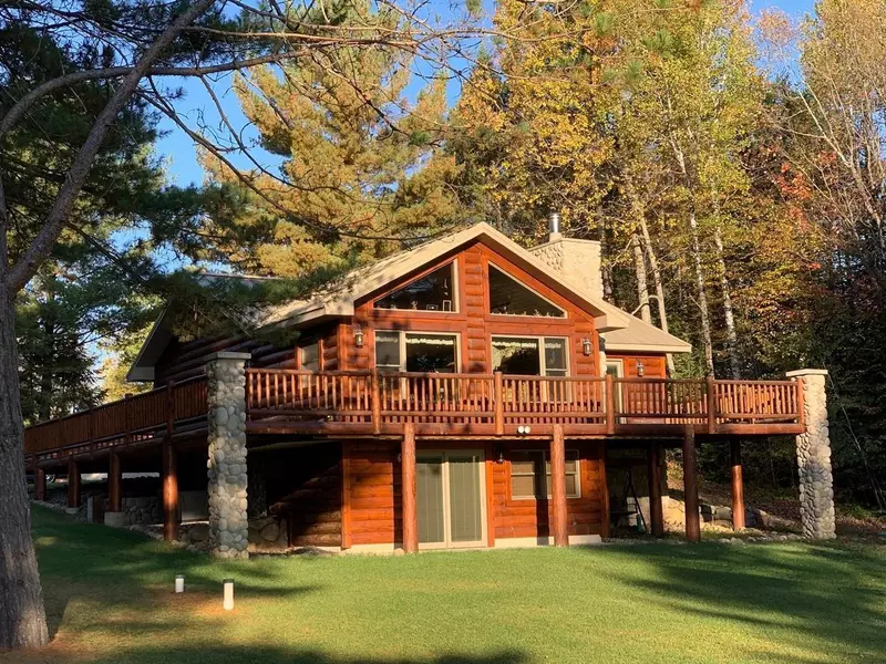 3830 WILSON LAKE CR, Mercer, WI 54547