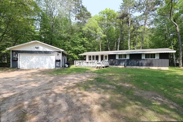 9040 WOODRUFF RD, Woodruff, WI 54568