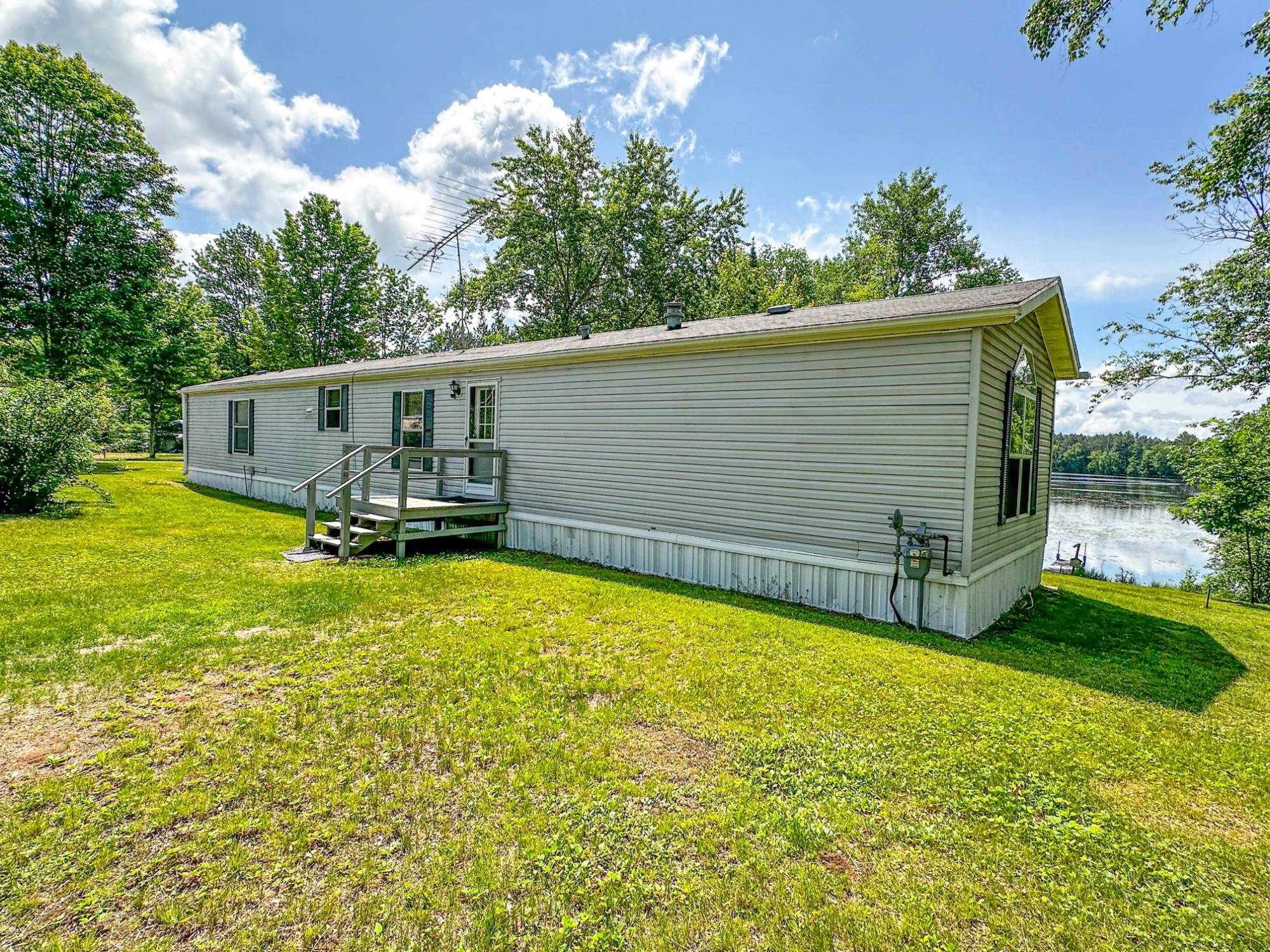 Phillips, WI 54555,N10942 SOLBERG LAKE RD W