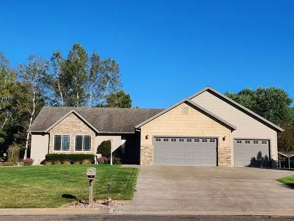 1003 HERITAGE CT, Merrill, WI 54452