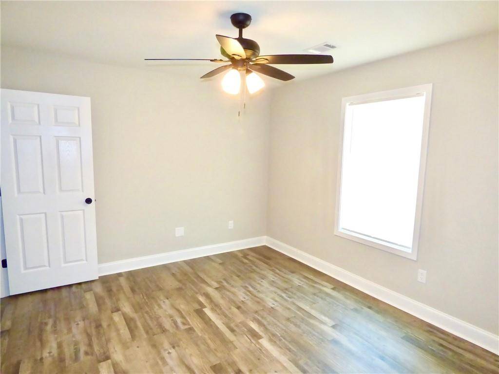 Phenix City, AL 36867,2116 Summerville Rd