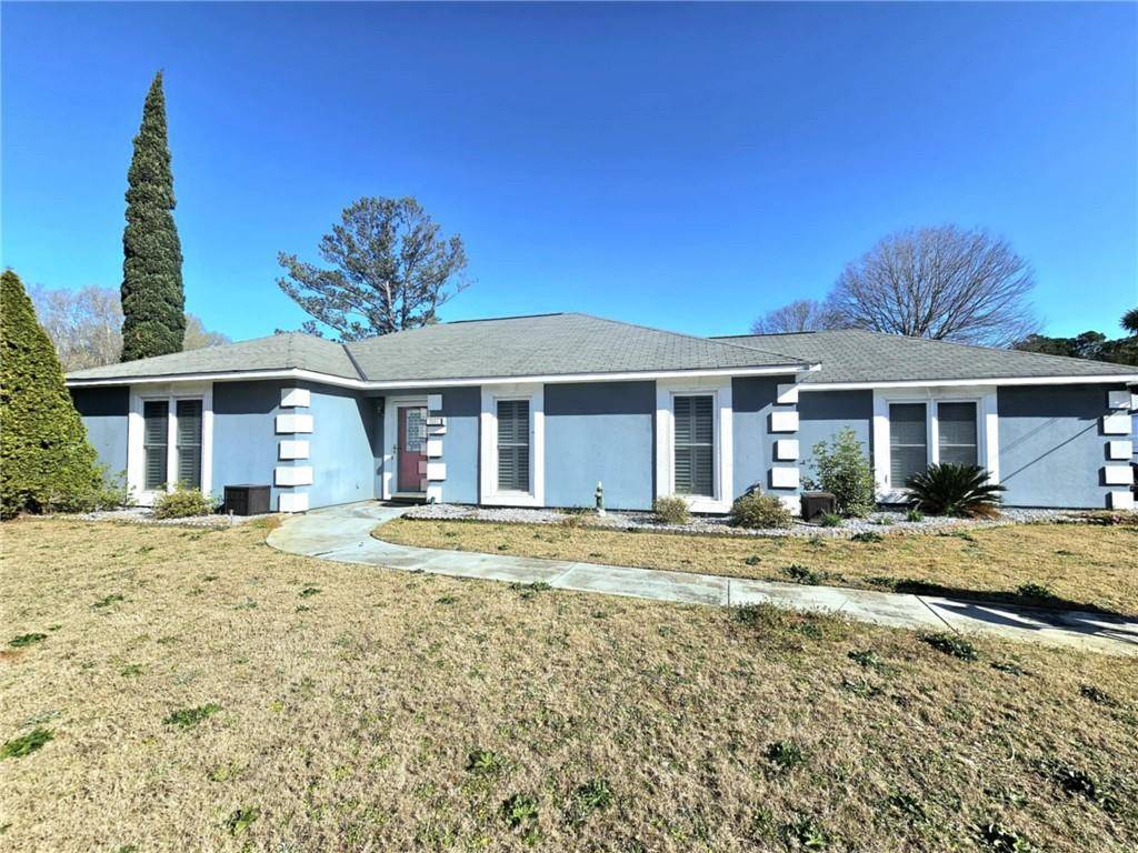 3055 Summerville RD, Smiths Station, AL 36877