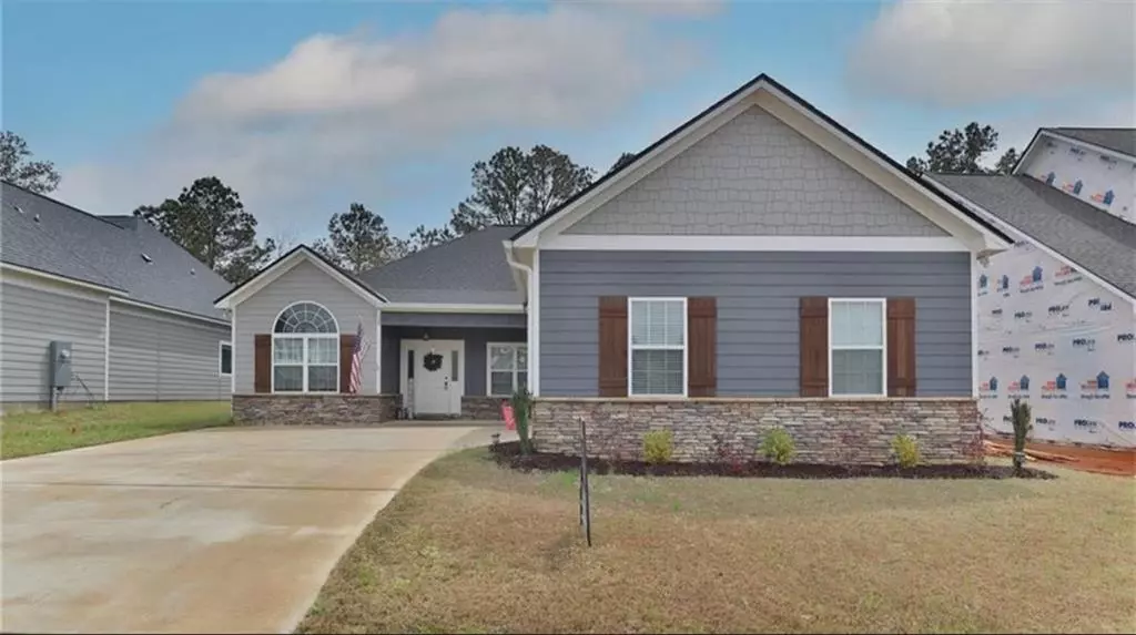 30 Ivy Loop, Phenix City, AL 36867