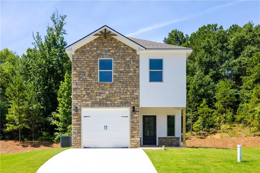 303 21st AVE, Phenix City, AL 36869