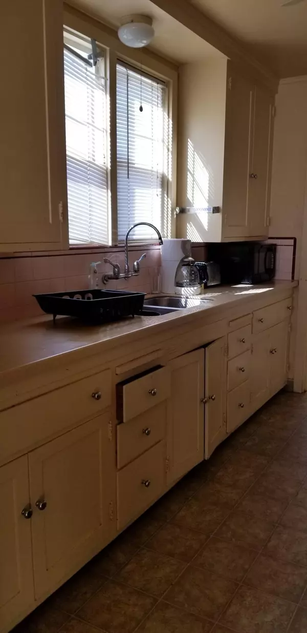 Eureka, CA 95503,2950 California ST