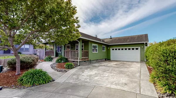 2306 Alfred CIR, Humboldt Hill, CA 95503