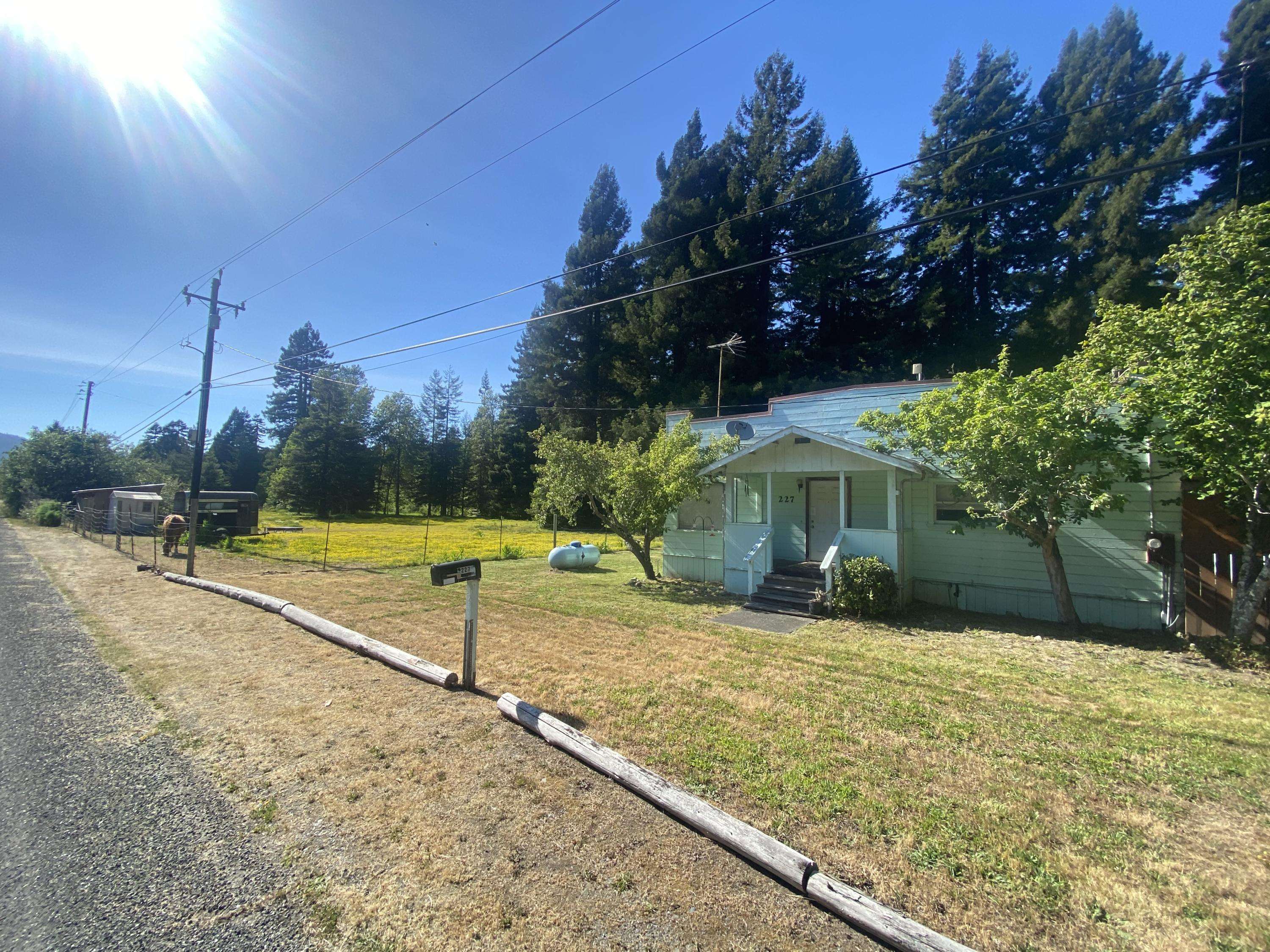 227 N RD, Stafford, CA 95565